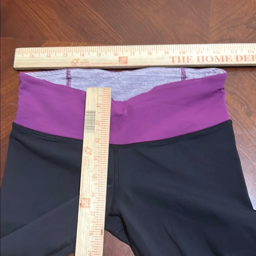 lululemon athletica Black Purple Leggings run for your life crop pockets frill